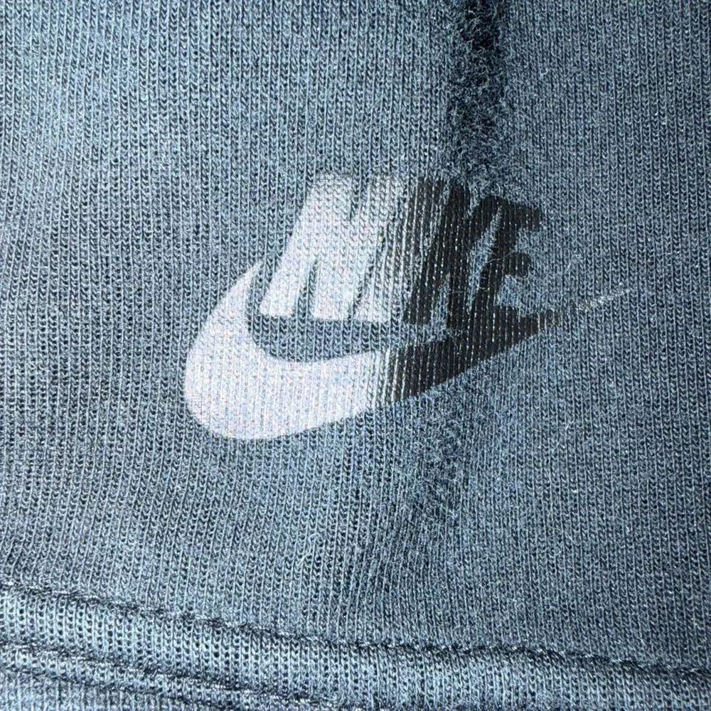 Nike Men's Black Sweatshirt